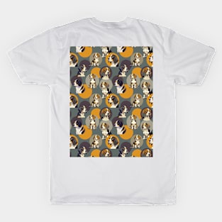 Beagle  dogs invasion yellow T-Shirt